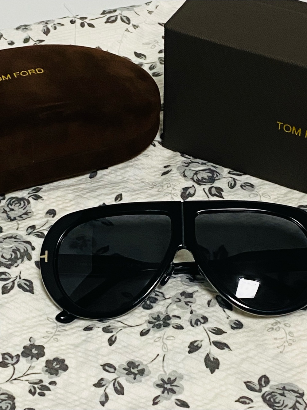Tom Ford Black Men's Aviator Sunglasses with Dark Lenses